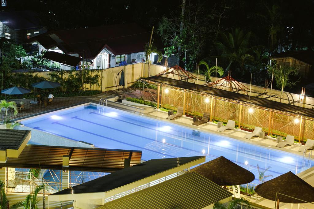 Big 8 Corporate Hotel Tagum Dış mekan fotoğraf