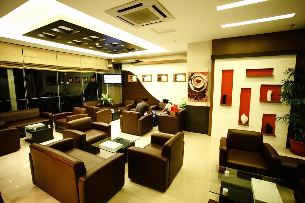 Big 8 Corporate Hotel Tagum Dış mekan fotoğraf