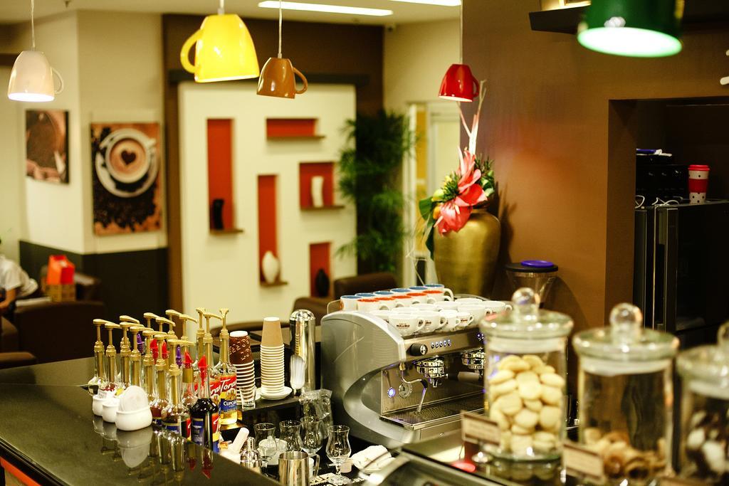 Big 8 Corporate Hotel Tagum Dış mekan fotoğraf