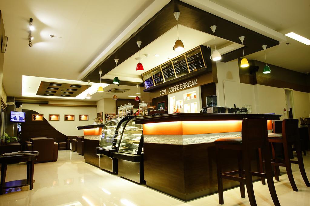 Big 8 Corporate Hotel Tagum Dış mekan fotoğraf