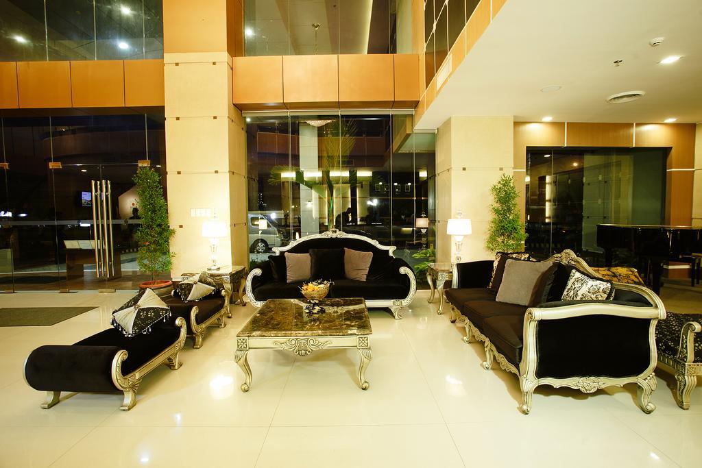 Big 8 Corporate Hotel Tagum Dış mekan fotoğraf