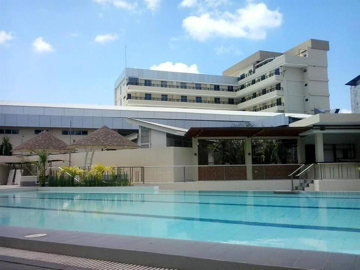 Big 8 Corporate Hotel Tagum Dış mekan fotoğraf